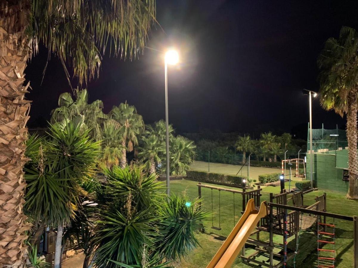 Villa Finca Escalicha Cambrils Bagian luar foto