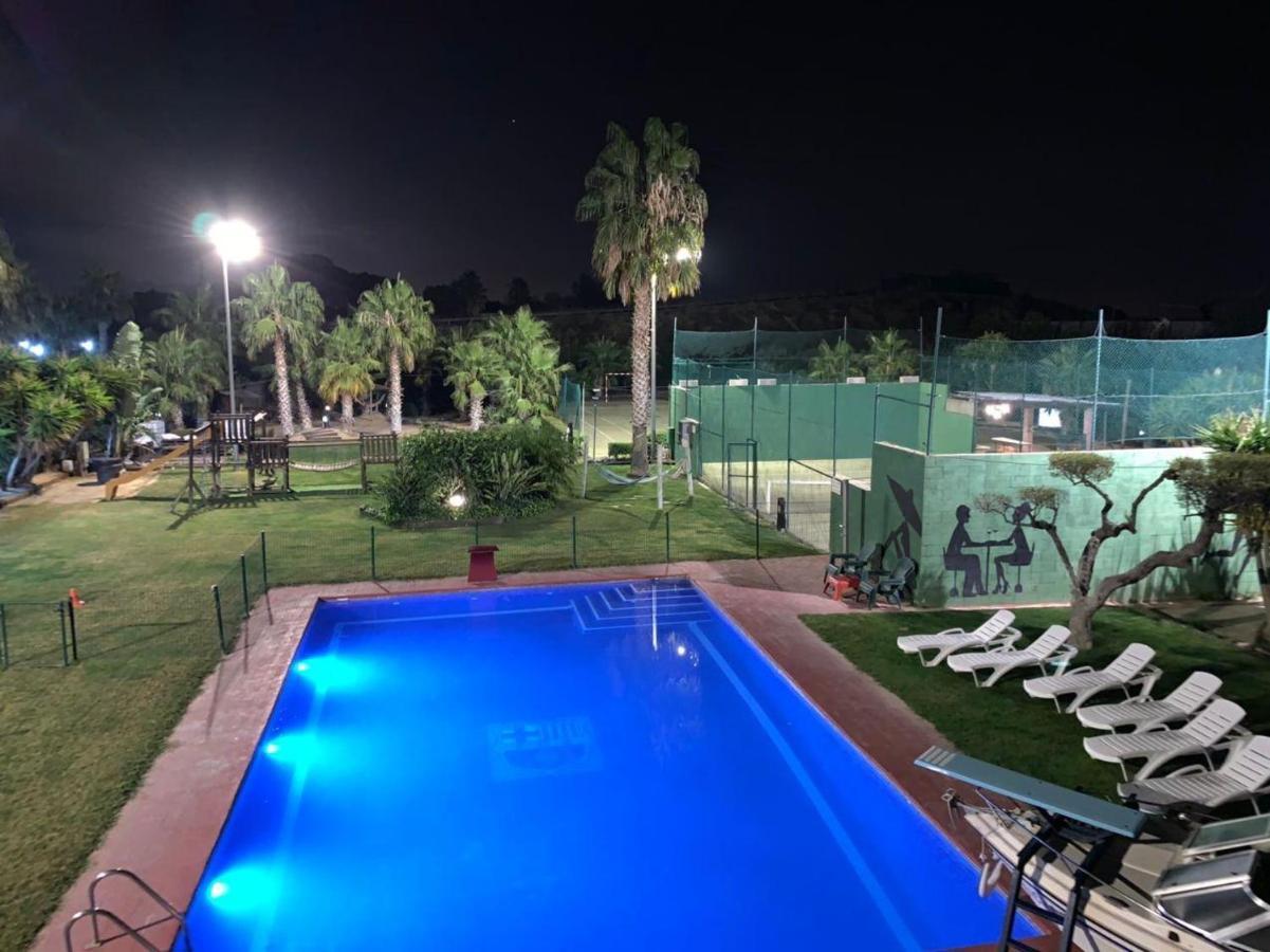 Villa Finca Escalicha Cambrils Bagian luar foto